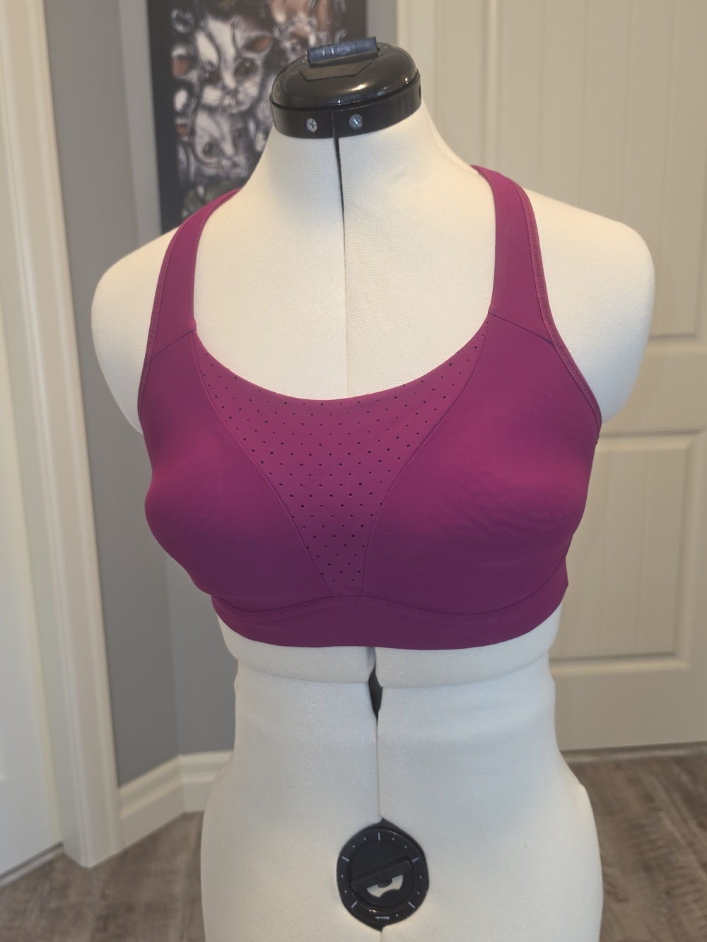 Lululemon Women's Run Time Purple Magenta High Impact Sports Bra 34DD Like New